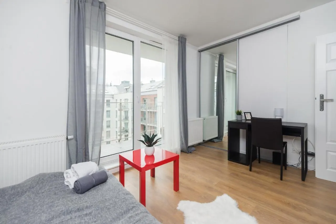 Apartment Pokoj Nr 1 Przy Ul. Sw. Barbary Ze Wspolna Lazienka I Kuchnia Gdansk
