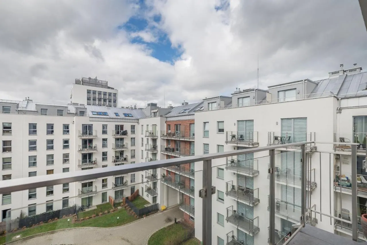 Pokoj Nr 1 Przy Ul. Sw. Barbary Ze Wspolna Lazienka I Kuchnia Gdansk Apartment